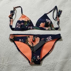 triangl swimwear Swim - Small Navy floral Triangl top triangl swimwear Swim - Small Navy floral Triangl top